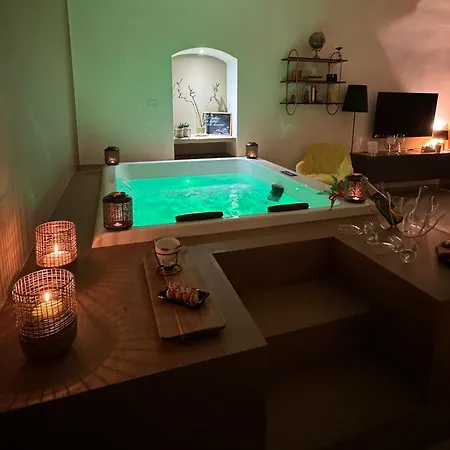 Couette-café Muralta & Luxury *