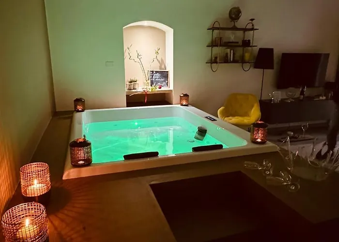 Bed and Breakfast Muralta & Luxury 4*